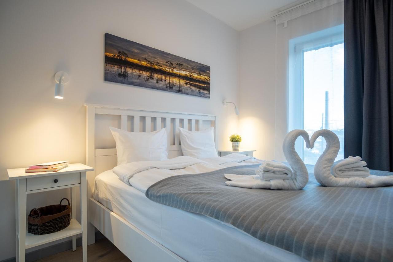 Dream Stay - Brand New Apartment With Balcony & Free Parking Reval Esterno foto